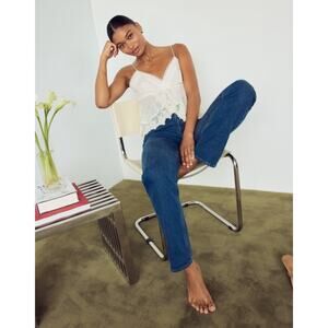 Abercrombie & Fitch Curve Love Ultra High Rise 90s Straight Jean Women's Size 30